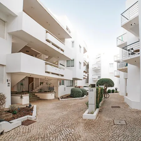 T2 Golden Club De * Tavira