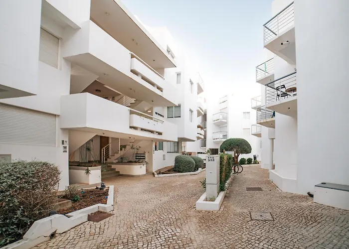 T2 Golden Club De * Tavira