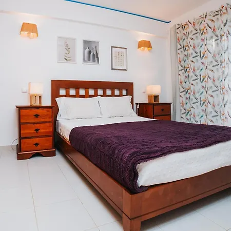 T2 Golden Club De * 塔维拉